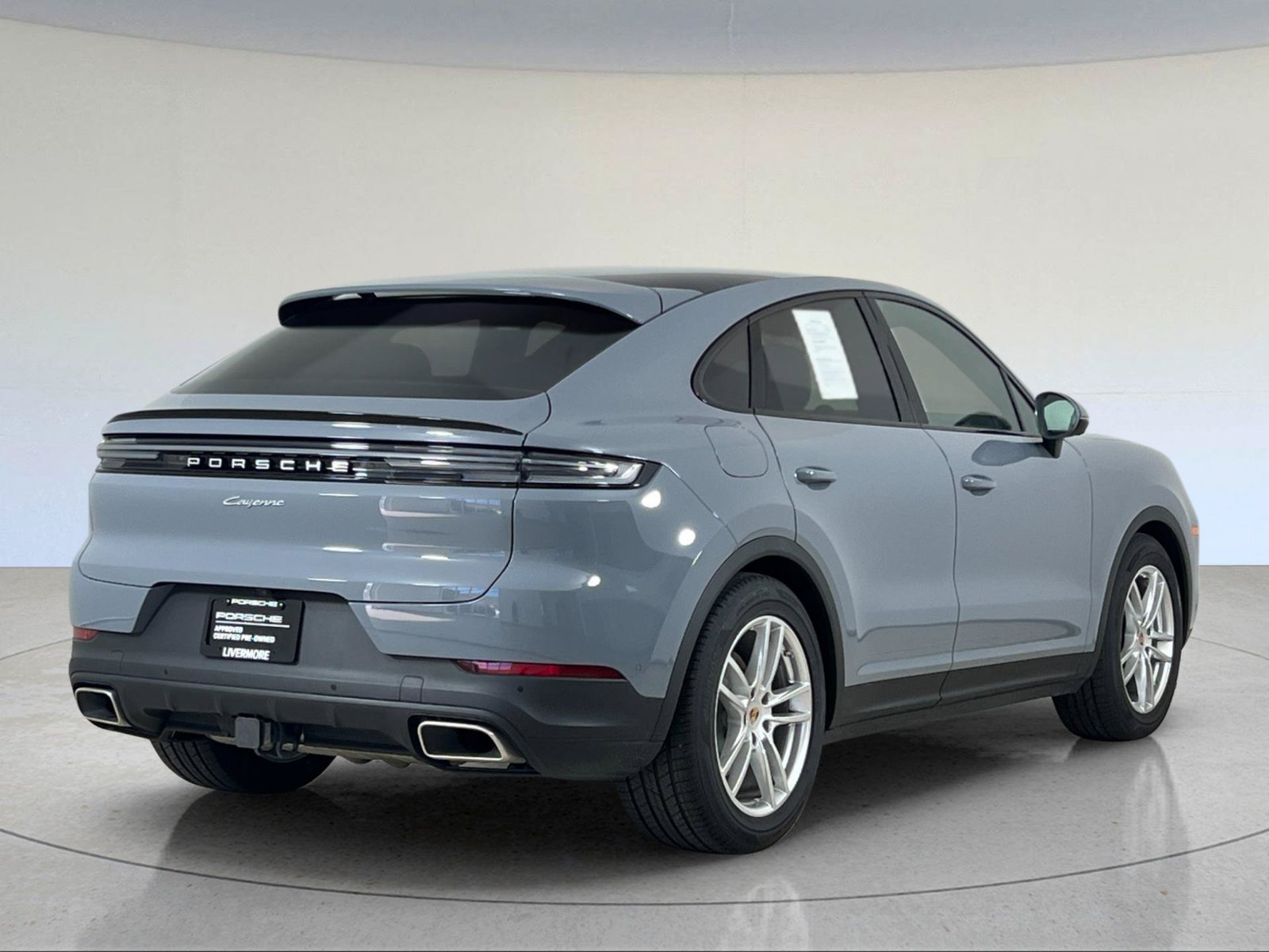 Certified 2026 Porsche Cayenne Coupe AWD/4WD image 8