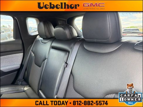 Used 2024 Jeep Compass Latitude AWD/4WD image 17