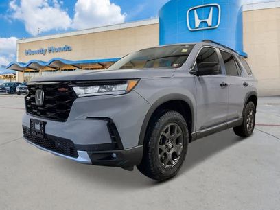 New 2025 Honda Pilot TrailSport