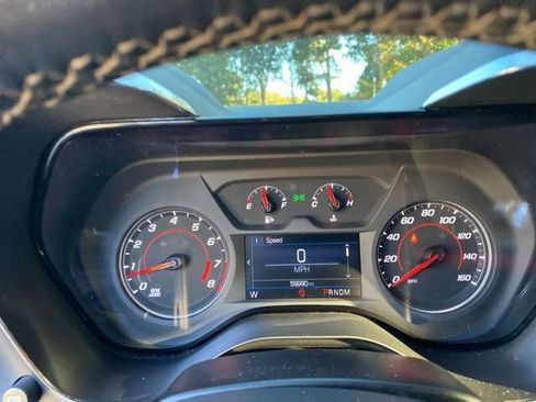 Used 2023 Chevrolet Camaro LT image 34