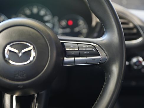 Used 2021 MAZDA MAZDA3 s image 21