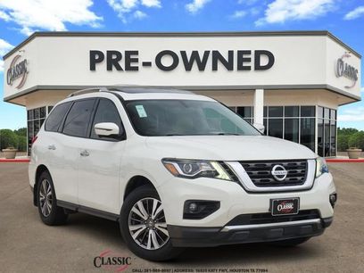 Used 2017 Nissan Pathfinder SL w/ SL Premium Package