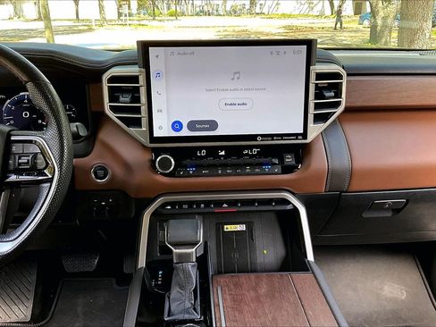 Used 2022 Toyota Tundra 1794 Edition image 9