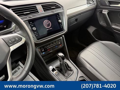 Used 2023 Volkswagen Tiguan SE w/ Panoramic Sunroof Package AWD/4WD image 39