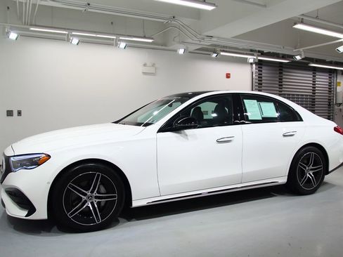 Certified 2026 Mercedes-Benz E 350 4MATIC Sedan image 4