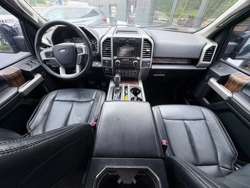 Used 2019 Ford F150 Lariat w/ Equipment Group 502A Luxury AWD/4WD image 23