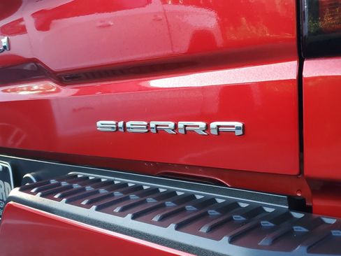 Used 2023 GMC Sierra 1500 Denali AWD/4WD image 7