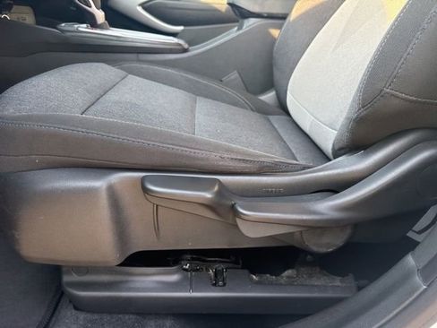 Used 2024 Chevrolet Trax LS w/ LS Convenience Package image 13