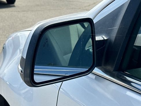 Used 2013 Ford Edge Limited FWD image 8