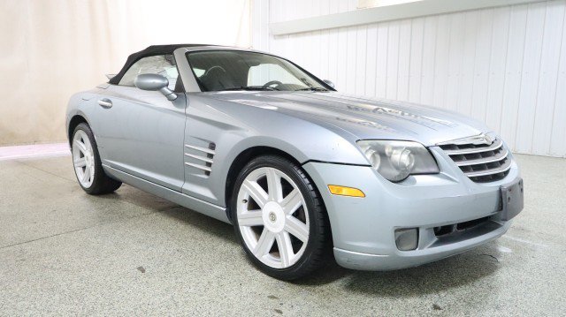 Used 2005 Chrysler Crossfire Limited RWD image 5
