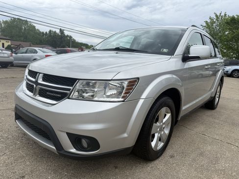 Used 2012 Dodge Journey SXT w/ Popular Equipment Group image 1