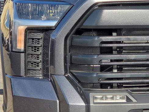 New 2026 Toyota Tundra SR5 image 9