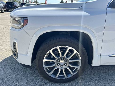 Used 2023 GMC Acadia Denali image 41