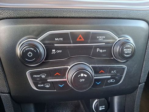 Used 2023 Dodge Charger SXT image 17