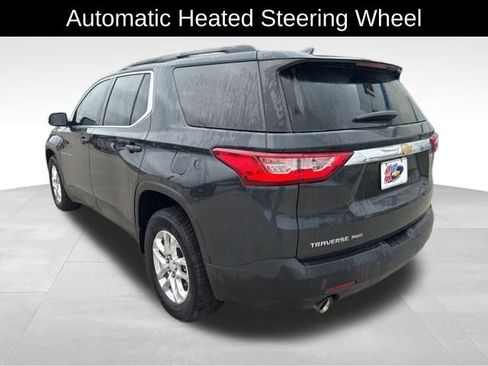 Used 2021 Chevrolet Traverse LT AWD/4WD image 5