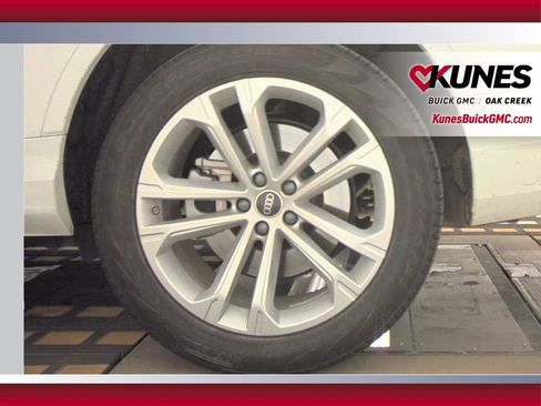 Used 2025 Audi Q7 3.0T Premium Plus image 13