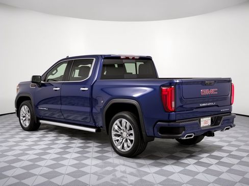 Used 2023 GMC Sierra 1500 Denali w/ Denali Reserve Package AWD/4WD image 3