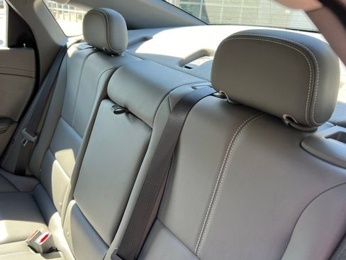 Used 2018 Chevrolet Impala LT w/ LT Leather Package FWD image 17