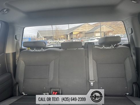 Used 2023 GMC Sierra 1500 SLE image 16