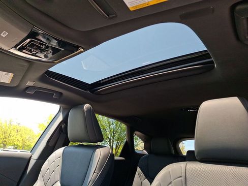 Used 2023 Lexus RX 350 Premium w/ Accessory Package (Z1) FWD image 16