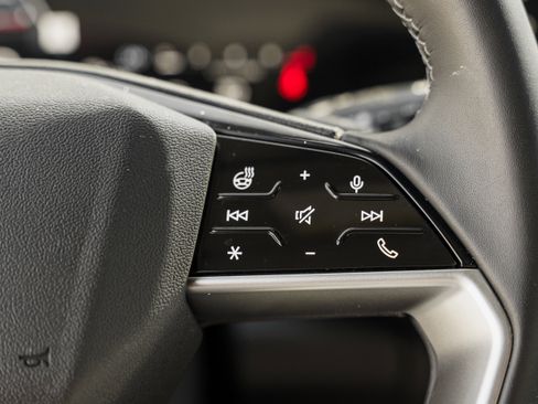 Certified 2025 Audi Q5 Premium w/ Convenience Package image 19