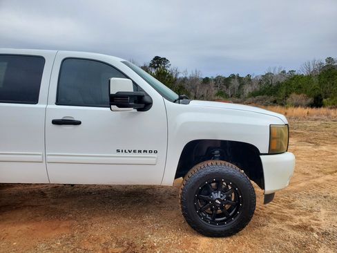 Used 2011 Chevrolet Silverado 1500 LT w/ All-Star Edition image 14