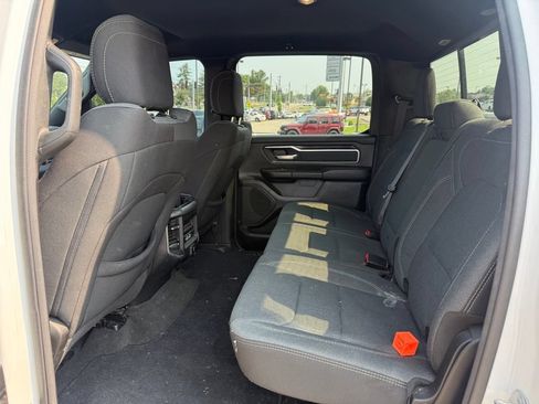 Used 2022 RAM 1500 Big Horn AWD/4WD image 23