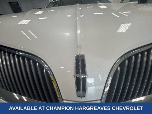 Used 2015 Lincoln MKS AWD w/ Equipment Group 101A image 39