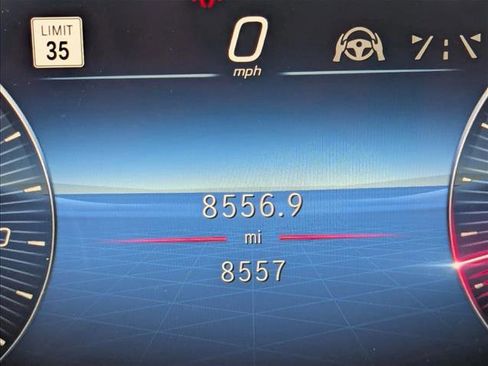 Used 2025 Mercedes-Benz G 550 image 4