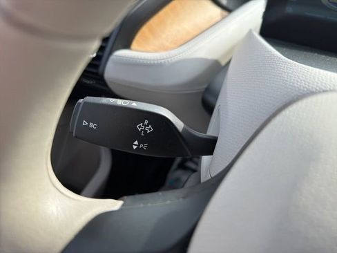 Used 2015 BMW i3 image 40