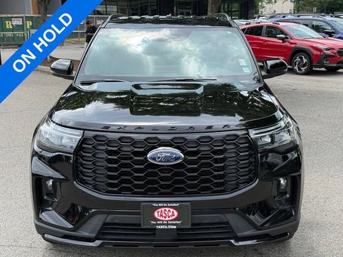 Used 2026 Ford Explorer ST-Line AWD/4WD image 2