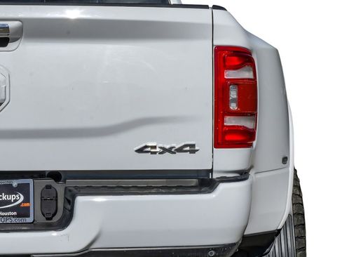 Used 2022 RAM 3500 Laramie w/ Chrome Appearance Group image 53