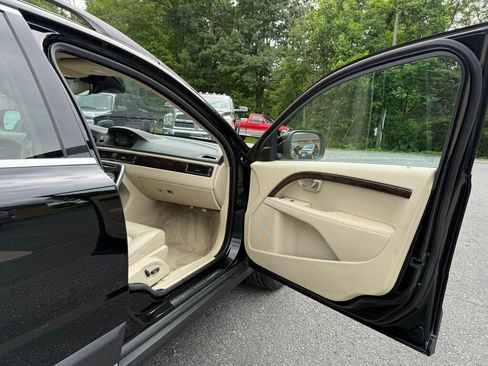 Used 2016 Volvo XC70 T5 Premier w/ Proximity Package image 51