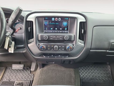 Used 2015 Chevrolet Silverado 2500 LT w/ LT Convenience Package AWD/4WD image 13