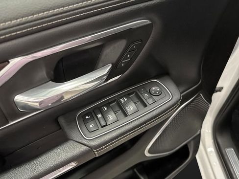 Used 2022 RAM 1500 Laramie image 30