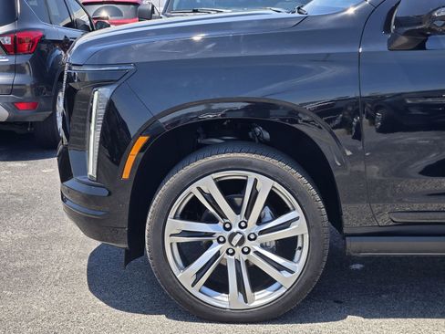 Used 2026 Cadillac Escalade ESV Sport w/ Touring Package AWD/4WD image 9