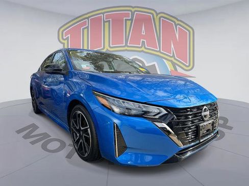 Certified 2024 Nissan Sentra SR image 1