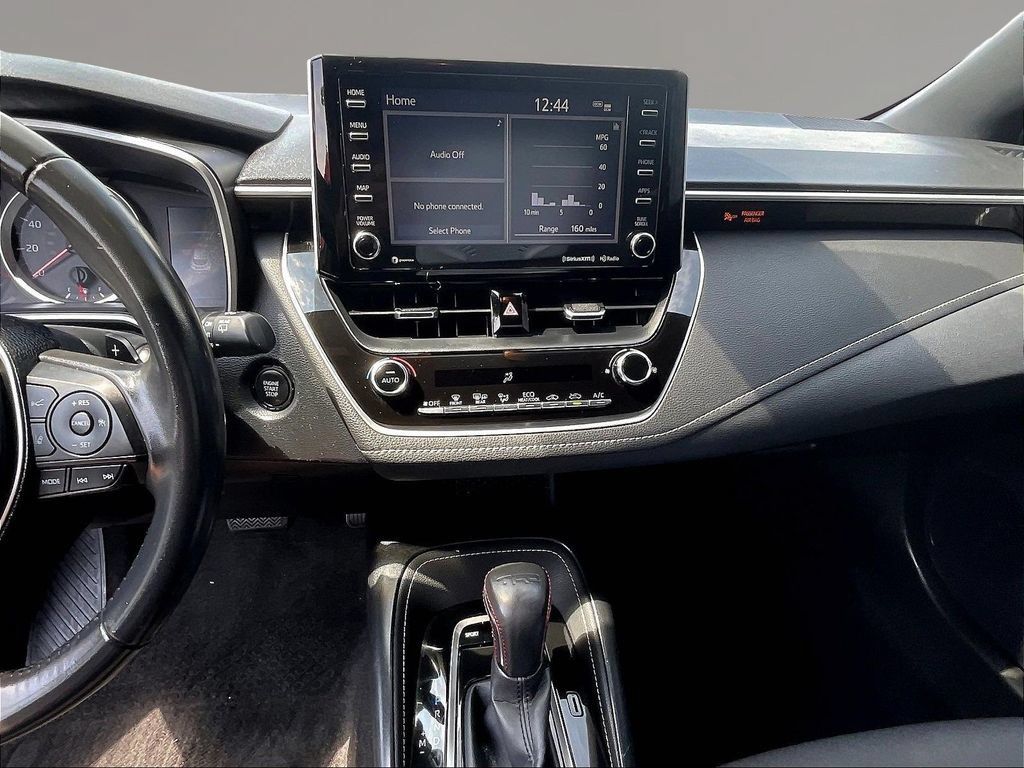 Used 2021 Toyota Corolla SE w/ Special Edition FWD image 6
