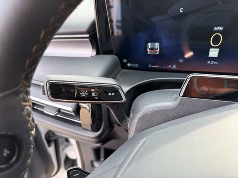 New 2026 Lincoln Aviator AWD image 25