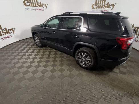 Used 2023 GMC Acadia SLE w/ Driver Convenience Package image 6