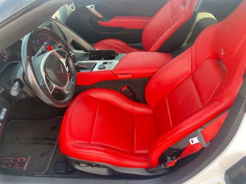 Used 2017 Chevrolet Corvette Grand Sport RWD image 9