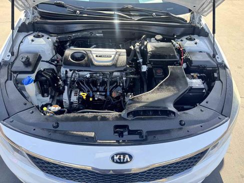 Used 2016 Kia Optima LX FWD image 19