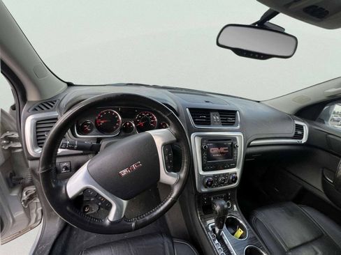Used 2017 GMC Acadia Limited SLT AWD/4WD image 3