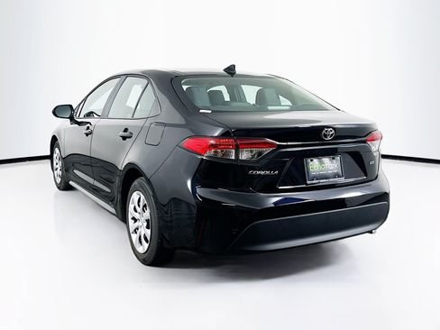 Used 2026 Toyota Corolla LE FWD image 5