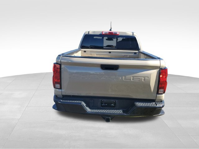 Used 2024 Chevrolet Colorado W/T w/ WT Convenience Package II RWD image 5