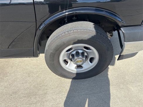 Used 2024 Chevrolet Express 3500 LT w/ LT Preferred Equipment Group image 58