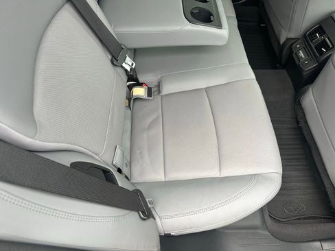 Used 2018 Subaru Outback 2.5i Limited image 20