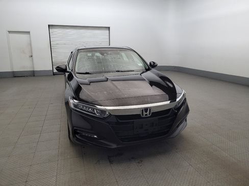 Used 2018 Honda Accord EX image 14
