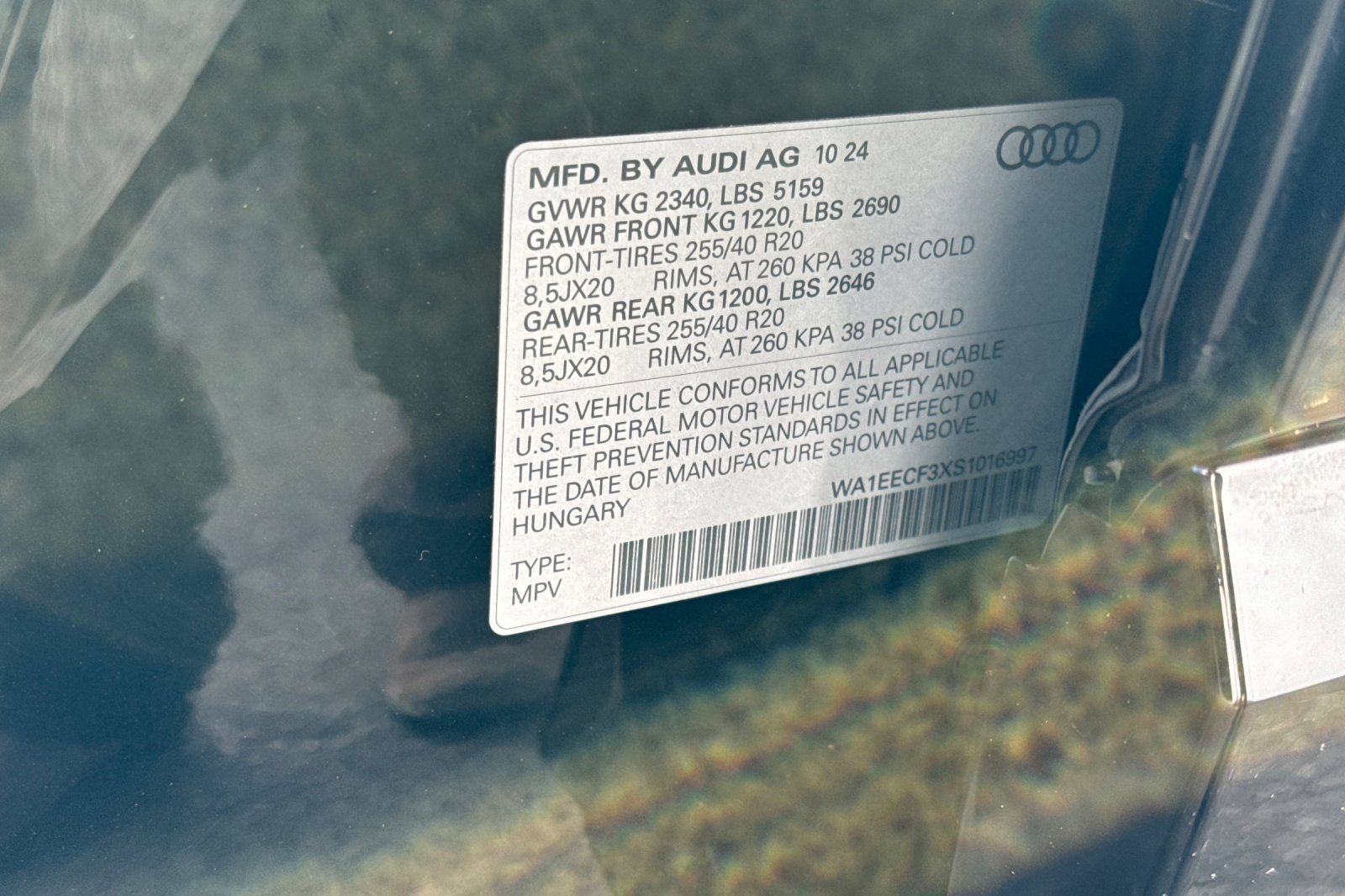 Used 2025 Audi Q3 2.0T Premium Plus w/ Premium Plus Package AWD/4WD image 34