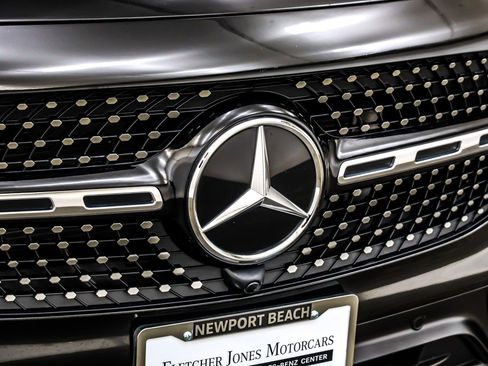 Used 2024 Mercedes-Benz GLB 250 image 12